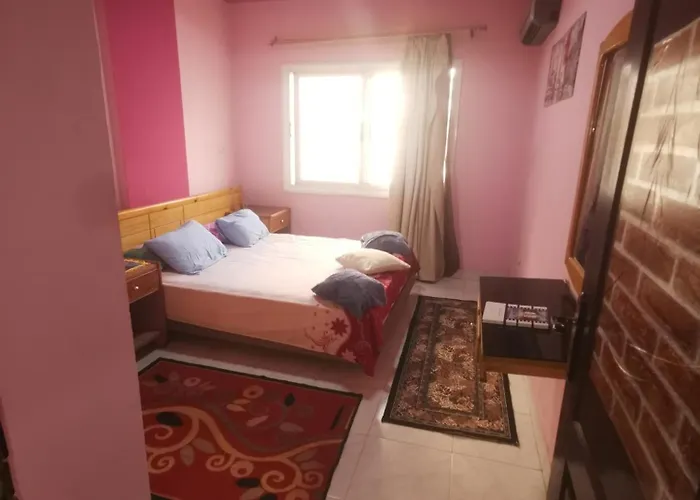 Apartment Lotus مفروش بالغردقة *